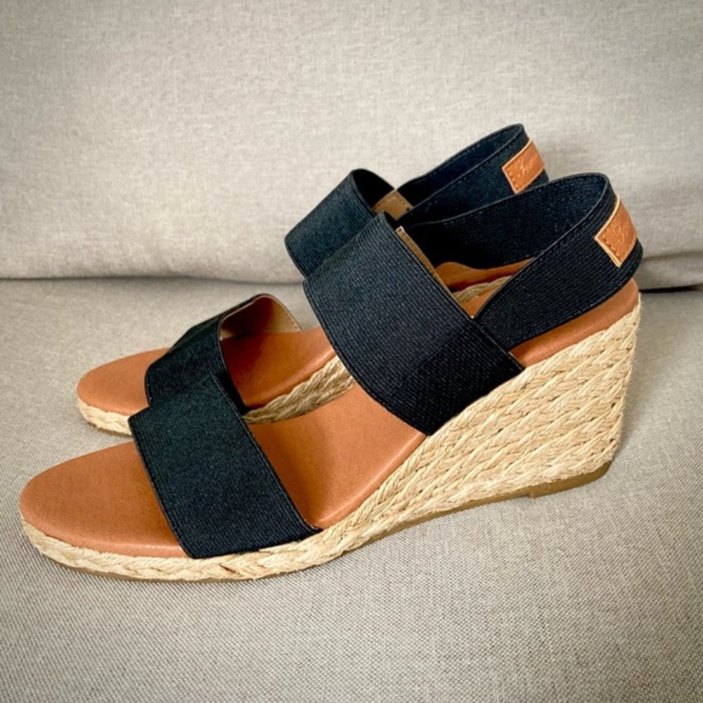 Tommy Bahama Black Espadrille Wedge Sandals | Size 7.5 Resort Chic EUC